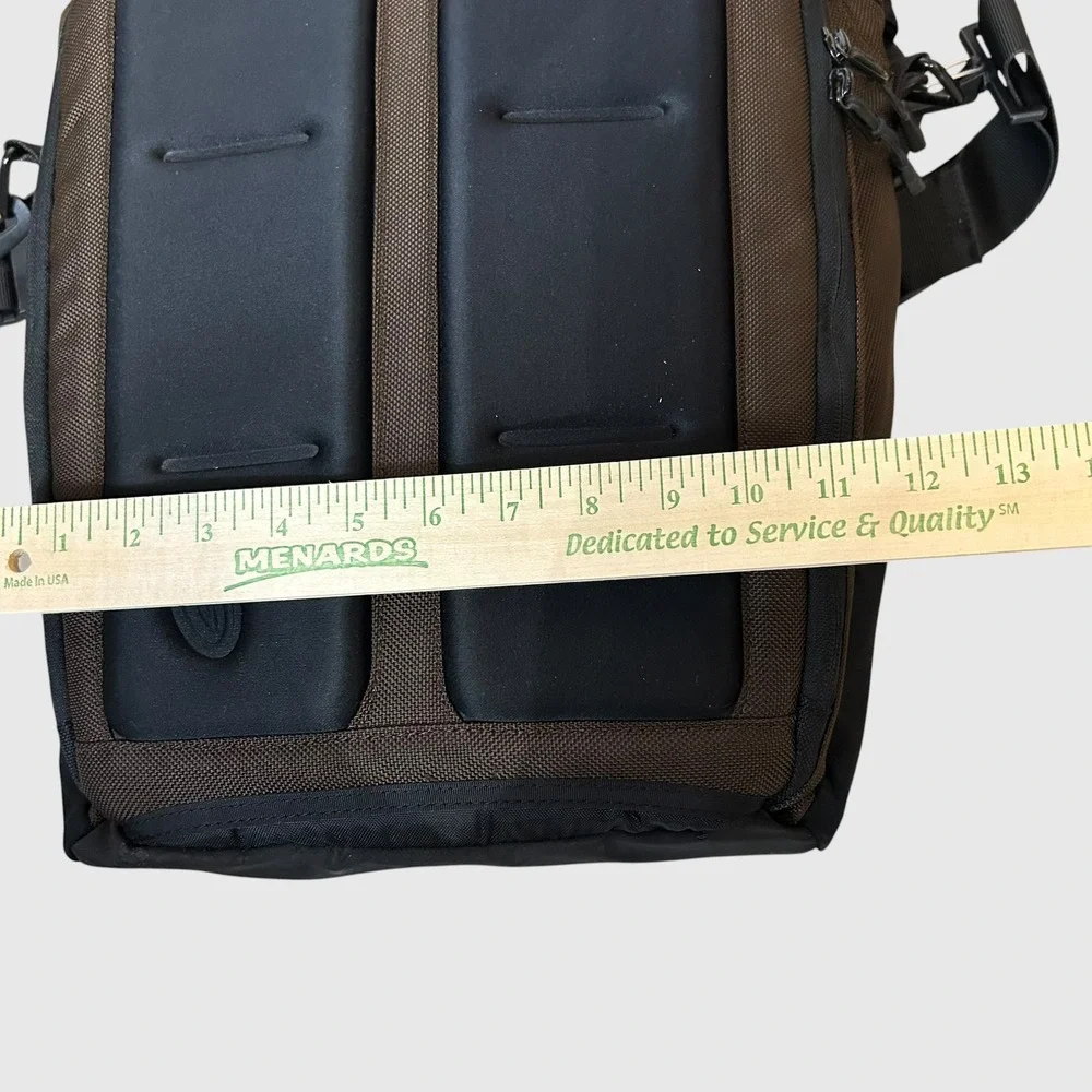 Timbuk2 Gorpcore Techwear Messenger Bag Medium Ballistic Nylon Brown Black